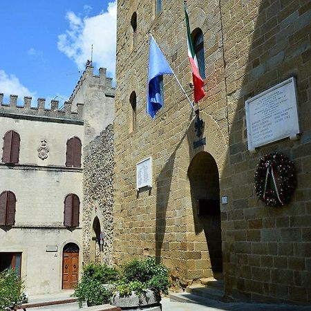 B&B Il Castello Castiglion Fibocchi Bagian luar foto