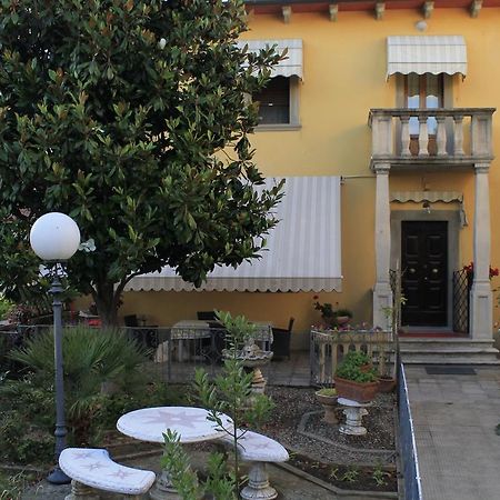 B&B Il Castello Castiglion Fibocchi Bagian luar foto