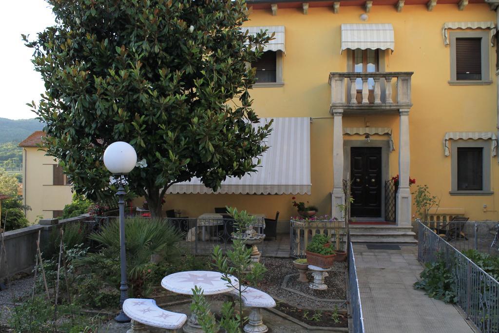 B&B Il Castello Castiglion Fibocchi Bagian luar foto
