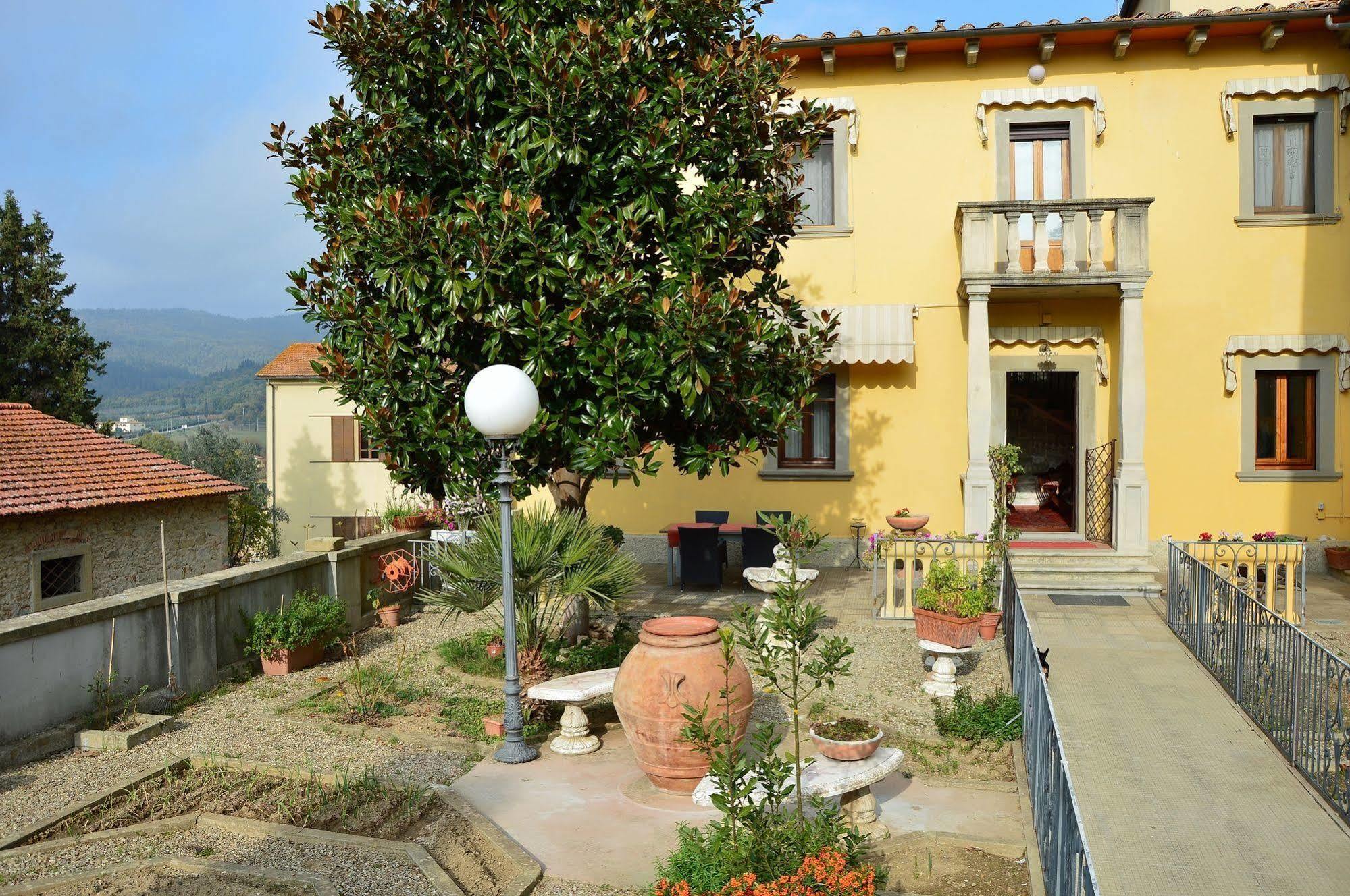 B&B Il Castello Castiglion Fibocchi Bagian luar foto