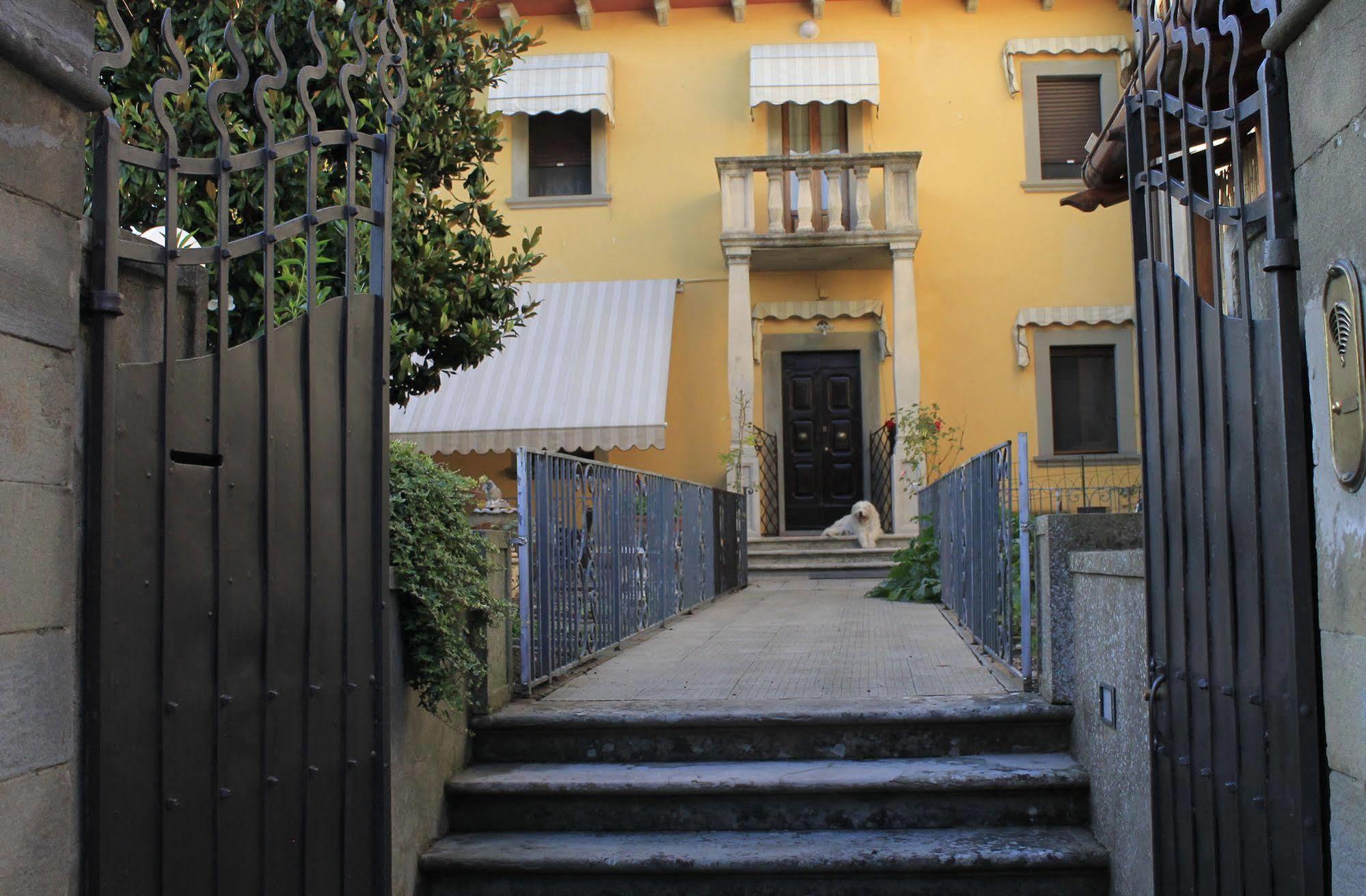 B&B Il Castello Castiglion Fibocchi Bagian luar foto